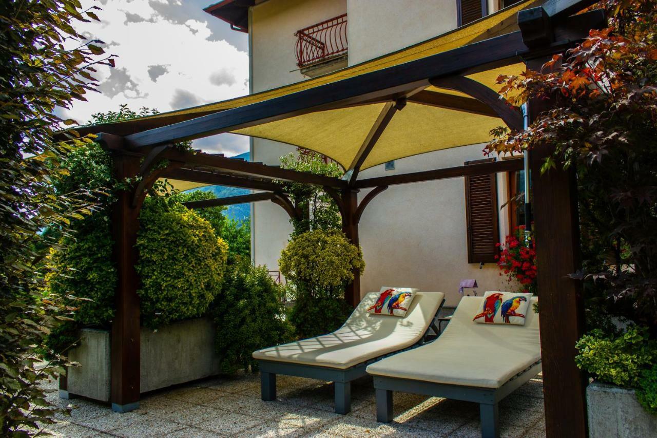 La Casa Rosa Villa Sernio Exteriör bild